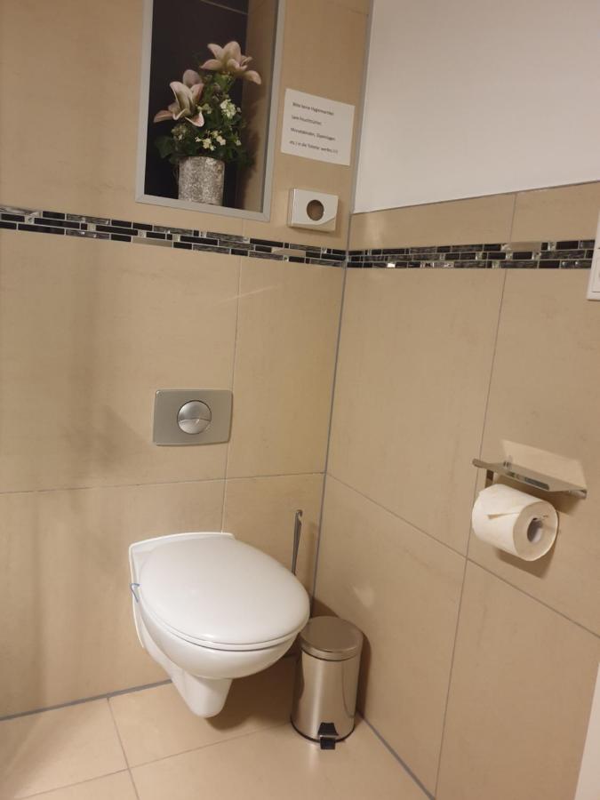 Ferienwohnung Am Rathaus Tangermünde Buitenkant foto
